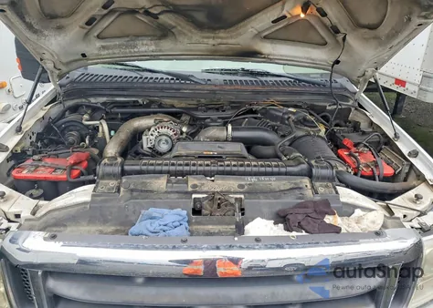 2004 Ford F350 Srw Super Duty z USA, uszkodzony, nr VIN 1FTSW31P54ED05555